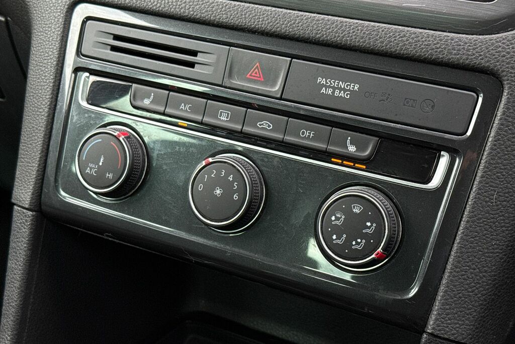 Volkswagen Golf SV Gt White #20