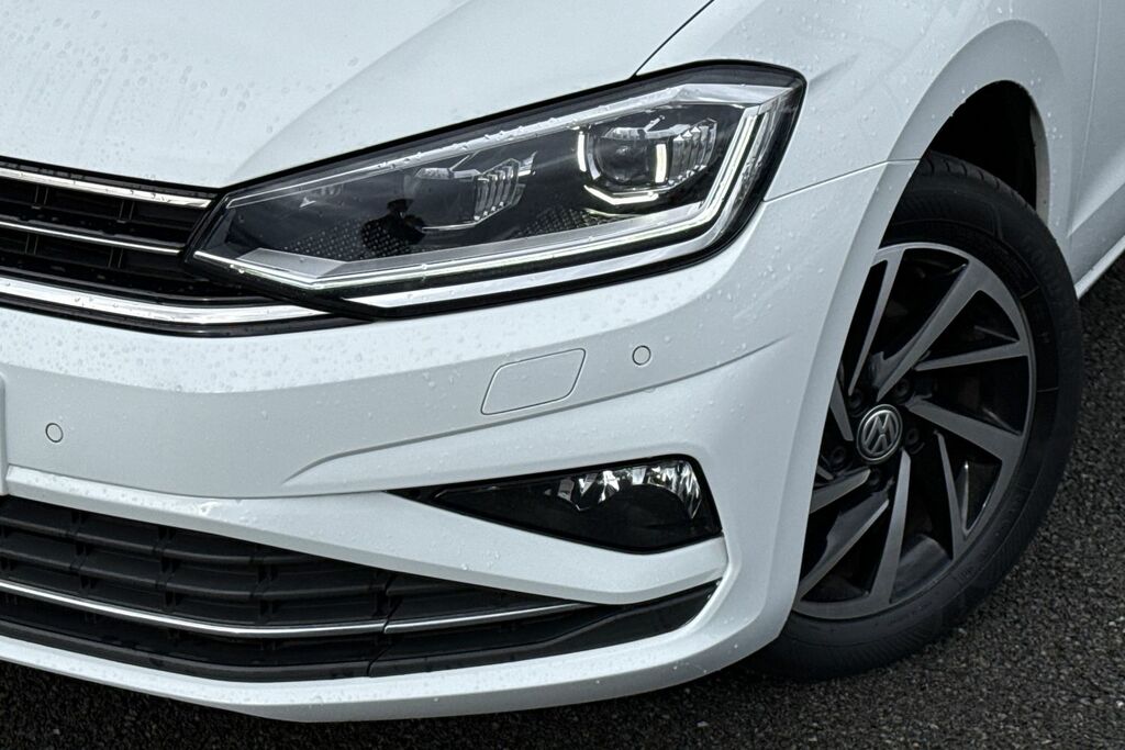 Volkswagen Golf SV Gt White #25