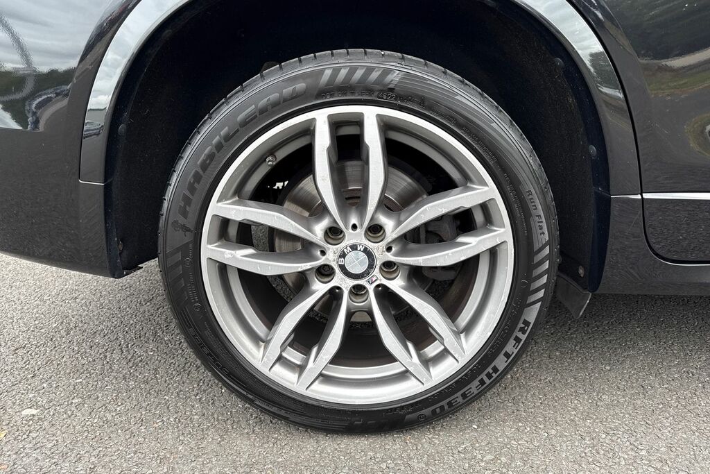 BMW X4 Suv Black #10