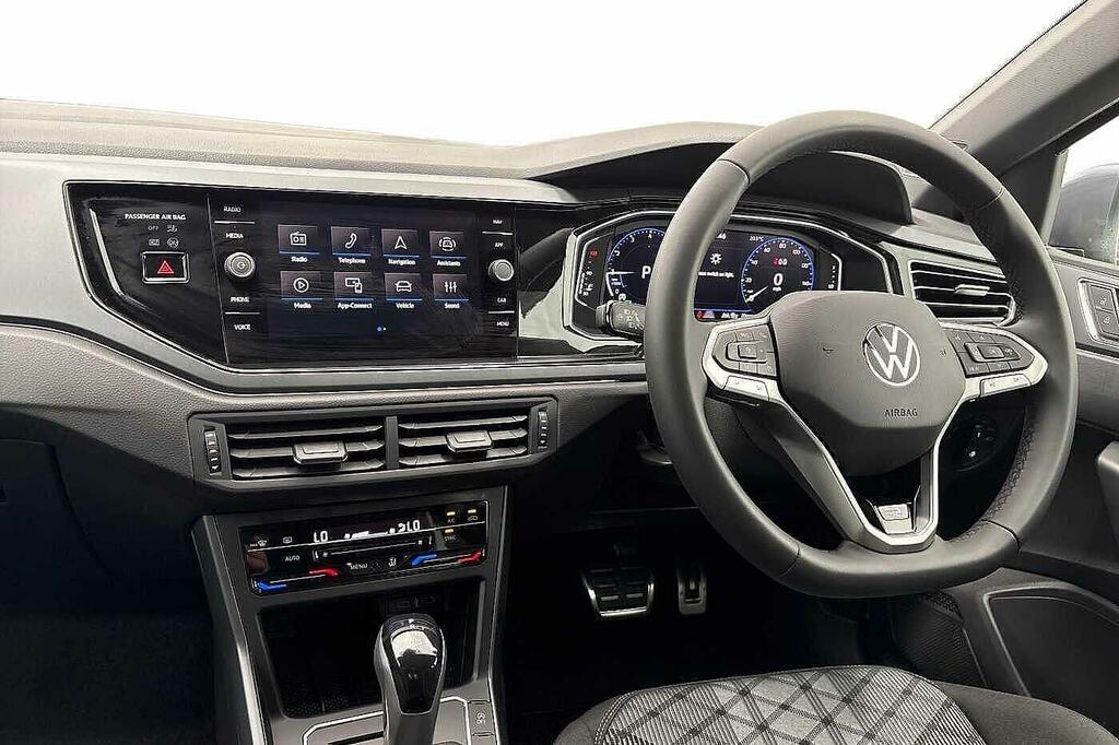 Volkswagen Polo 1.0 Tsi 115 R-line Dsg Grey #2