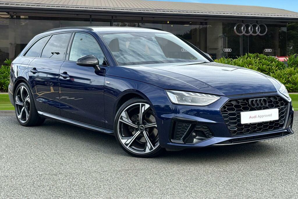Audi A4 Avant Avant Black Edition 35 Tfsi 150 Ps S Tronic Blue