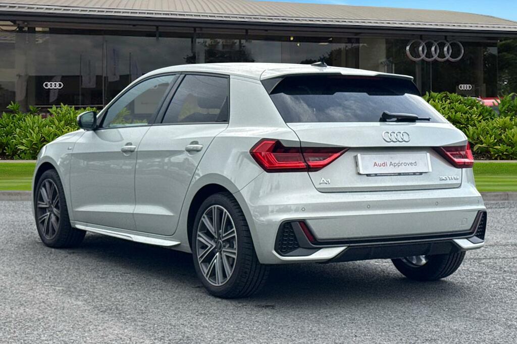 Audi A1 S Line 25 Tfsi 95 Ps 5-Speed PJ26URX Silver #2