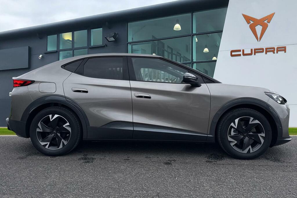 Cupra Tavascan 77Kwh V1 Suv Coupe KJ26DMY Beige #3