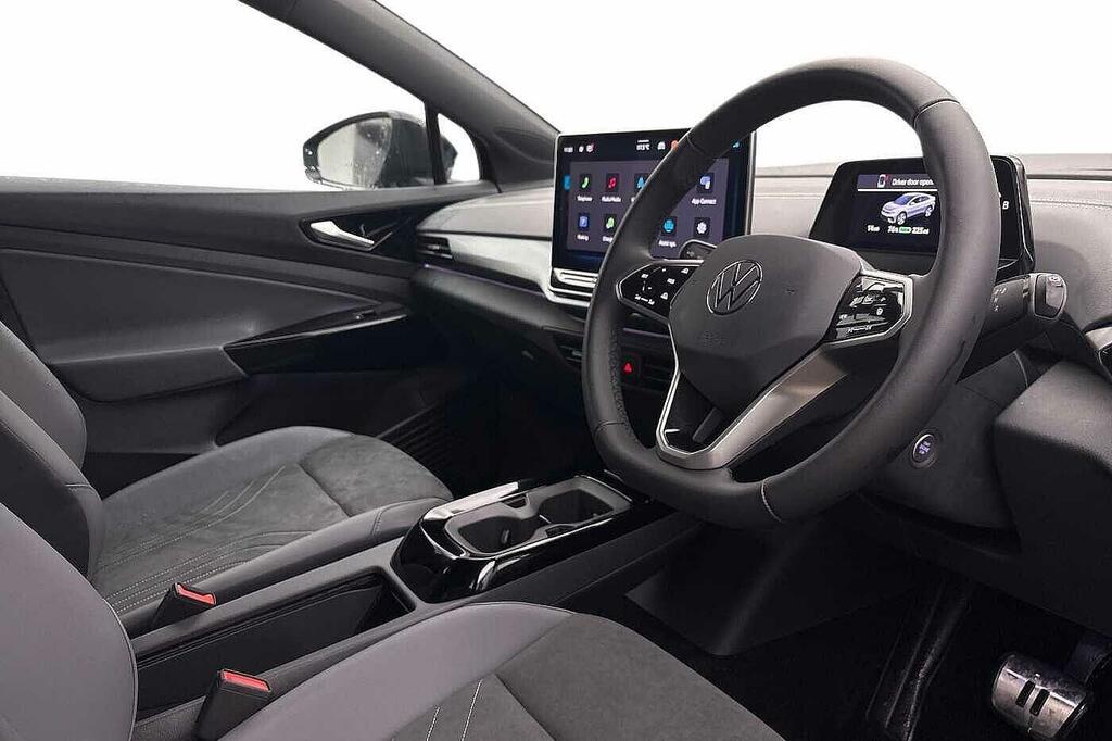 Volkswagen ID.5 210Kw Match Pro 77Kwh Black #6