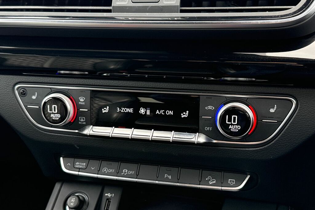 Audi Q5 Vorsprung Blue #21