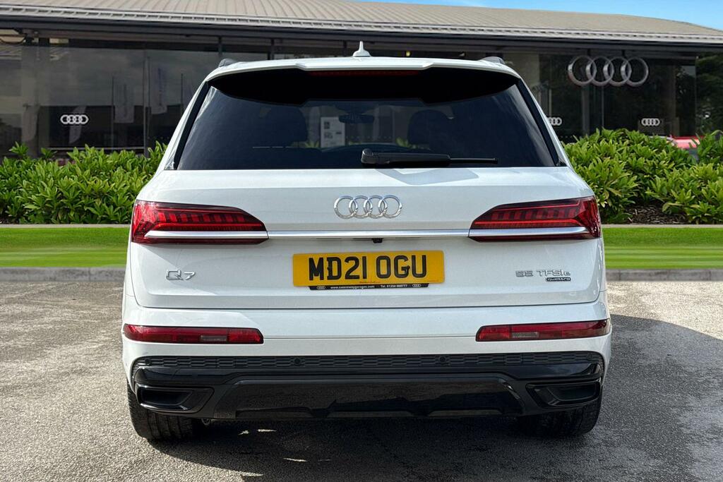 Audi Q7 Black Edition 55 Tfsi E Quattro 381 Ps Tiptronic White #4