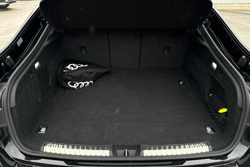 Audi A5 Black Edition E-hybrid Quattro 299 Ps S Tronic PN26FSJ Black #6