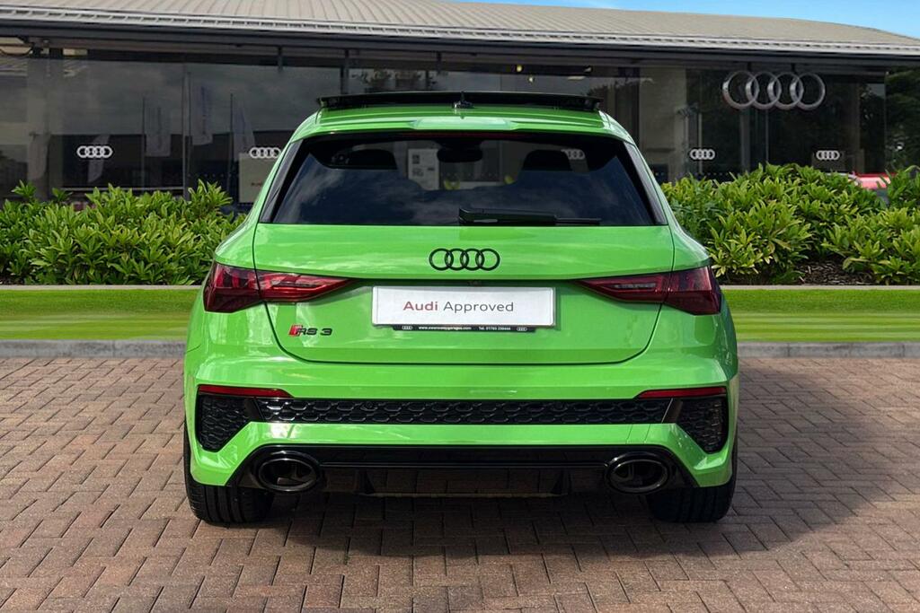Audi RS3 3 Vorsprung 400 Ps S Tronic Green #4