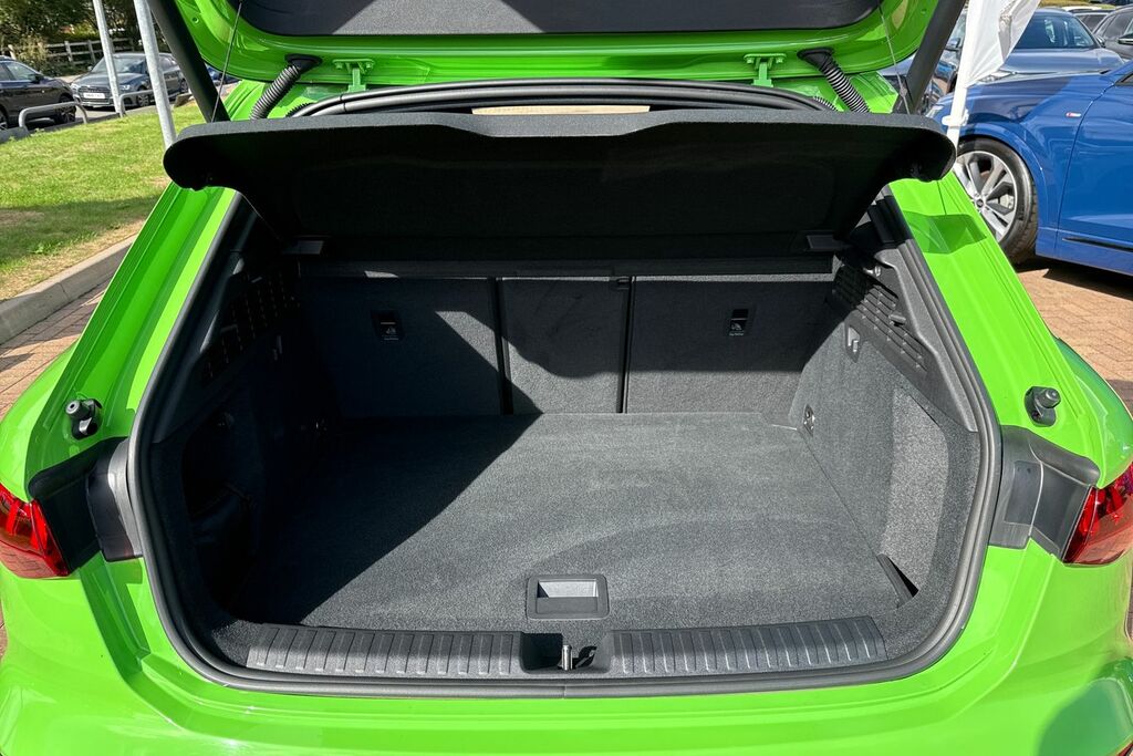Audi RS3 3 Vorsprung 400 Ps S Tronic Green #6