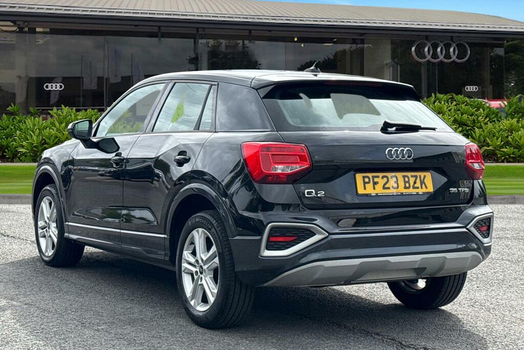 Audi Q2 My23.5 Sport 35 Tfsi 150 Ps 6-Speed Black #2