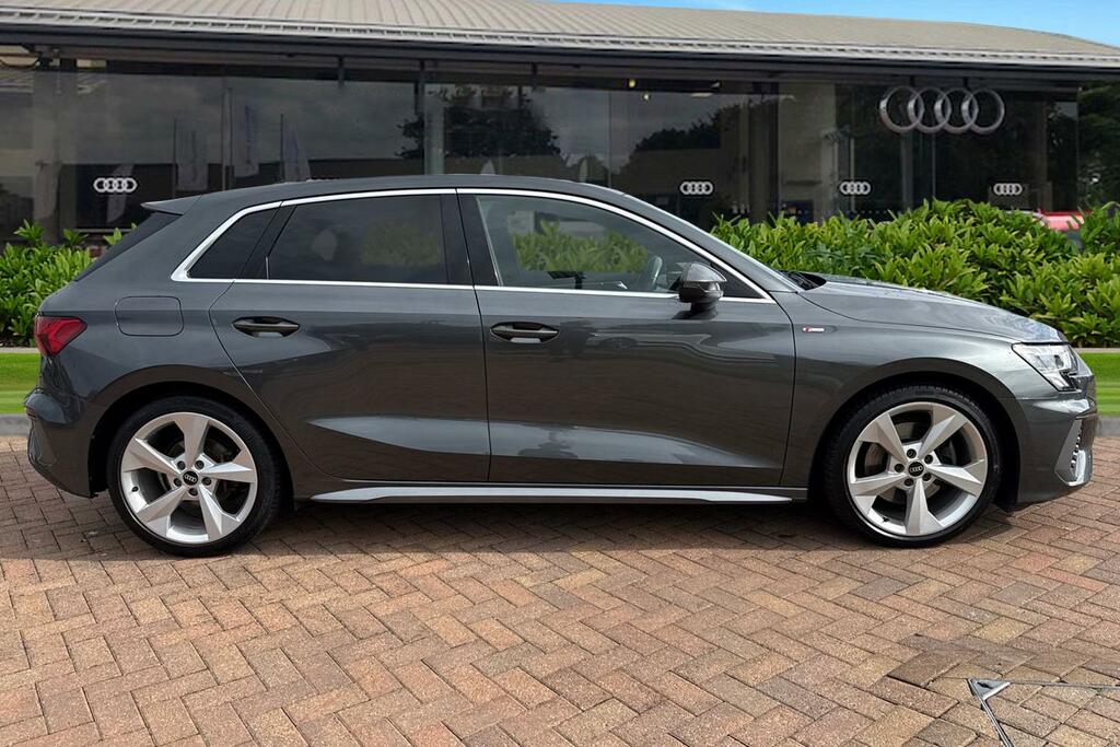 Audi A3 S Line 35 Tfsi 150 Ps S Tronic GJ21VRT Grey #3