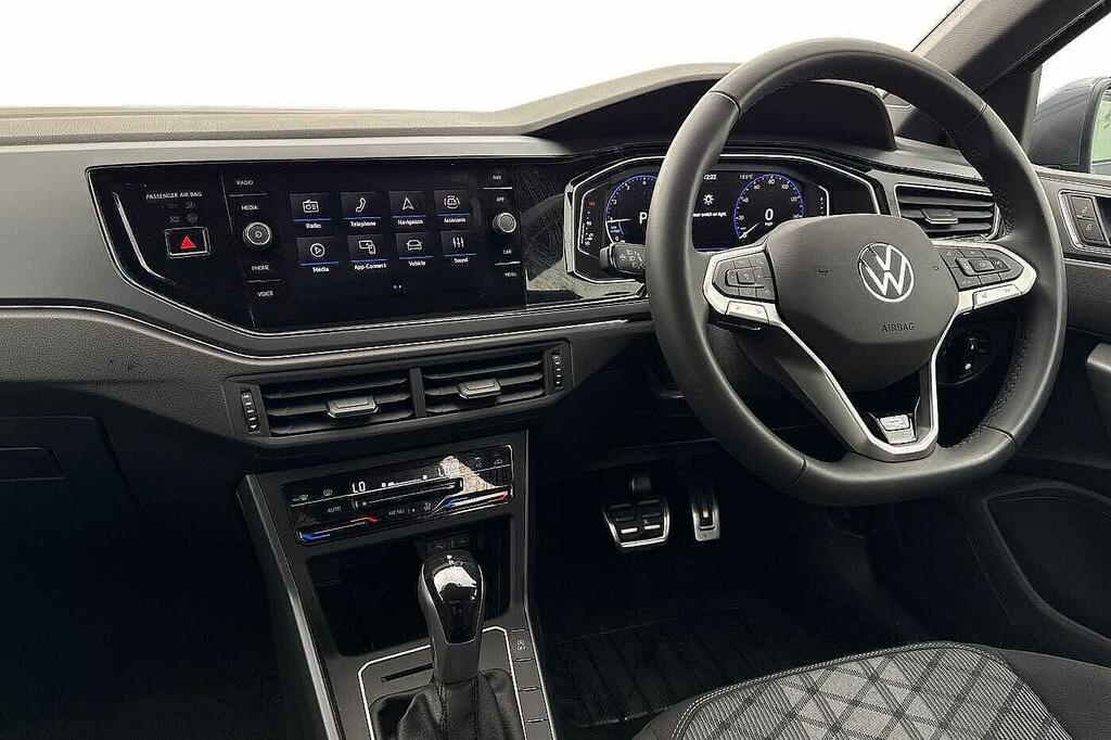 Volkswagen Polo 1.0 Tsi 115 R-line Dsg Grey #2