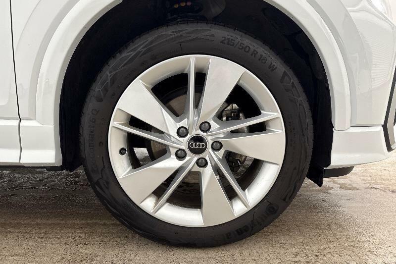 Audi Q2 S Line 30 Tfsi 116 Ps 6-Speed OW75CEJ White #5