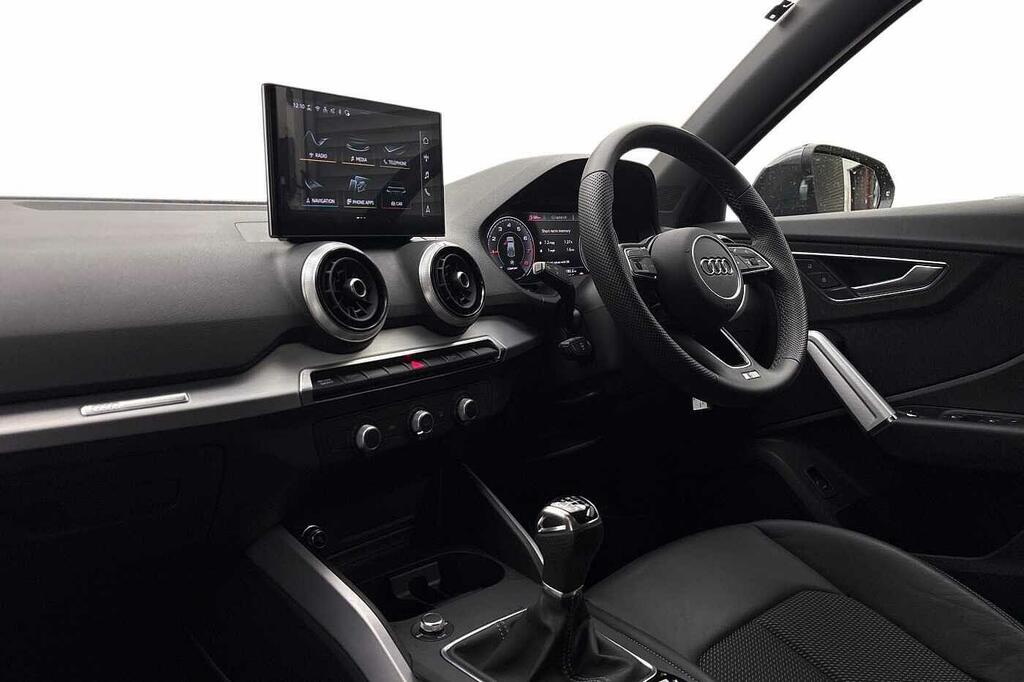 Audi Q2 S Line 30 Tfsi 116 Ps 6-Speed Grey #2