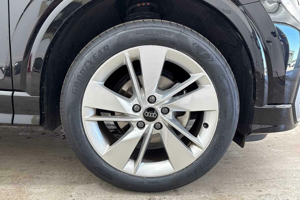 Audi Q2 S Line 30 Tfsi 116 Ps 6-Speed Black #5