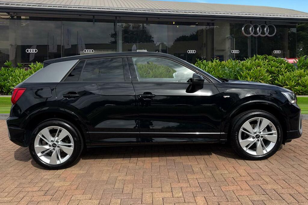 Audi Q2 S Line 30 Tfsi 116 Ps 6-Speed OW75CKE Black #3