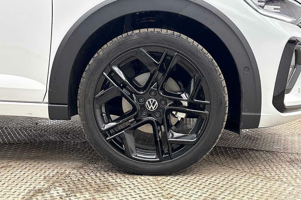 Volkswagen Taigo 1.0 Tsi 115 Black Edition Dsg White #5
