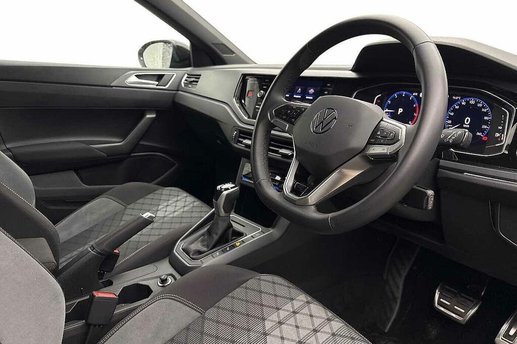 Volkswagen Taigo 1.0 Tsi 115 Black Edition Dsg White #6