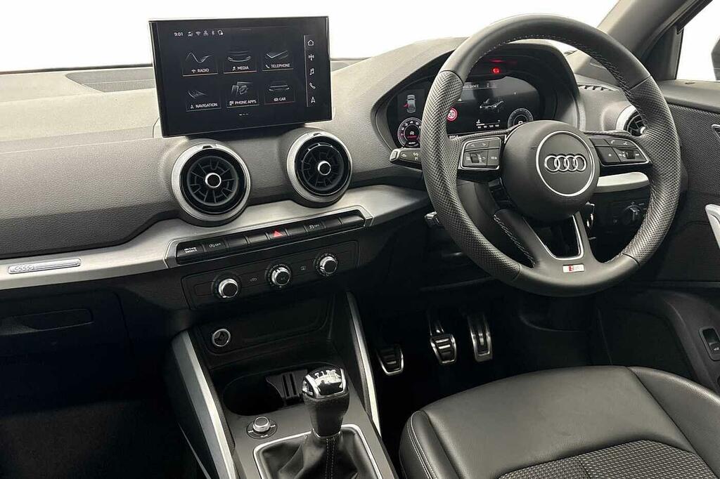 Audi Q2 S Line 30 Tfsi 116 Ps 6-Speed Grey #2