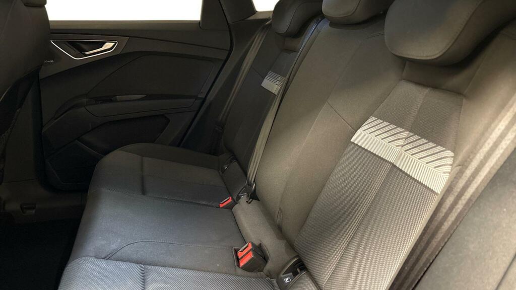 Audi Q4 E Tron Sport 40 150,00 Kw Grey #6