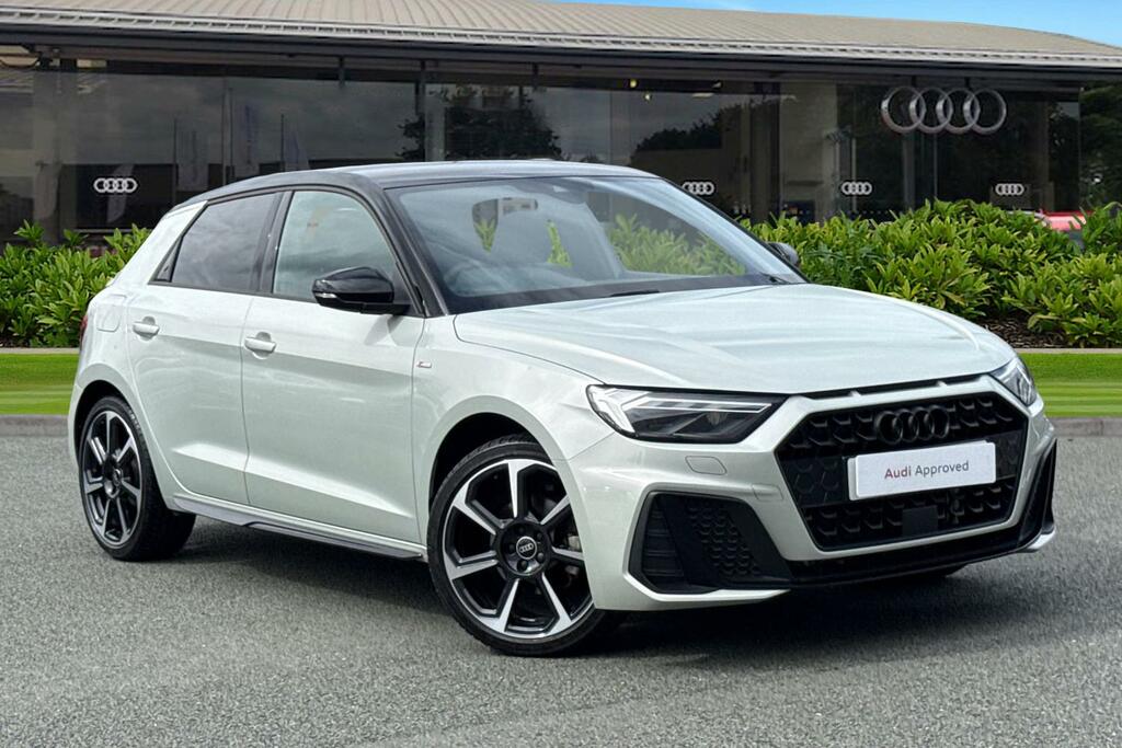Audi A1 Black Edition 35 Tfsi 150 Ps S Tronic Silver