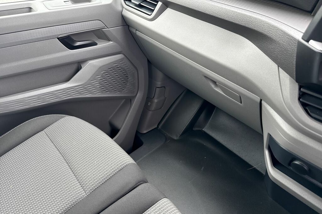 Volkswagen Transporter Commerce Pro #19