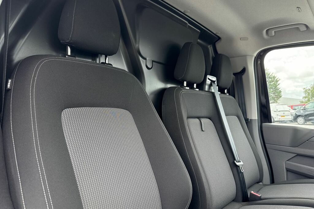 Volkswagen Transporter Commerce Pro #23