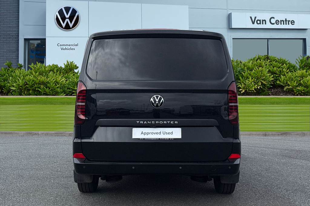 Volkswagen Transporter 2.0 Tdi 150 Commerce Plus Van 5 Plus Black #4
