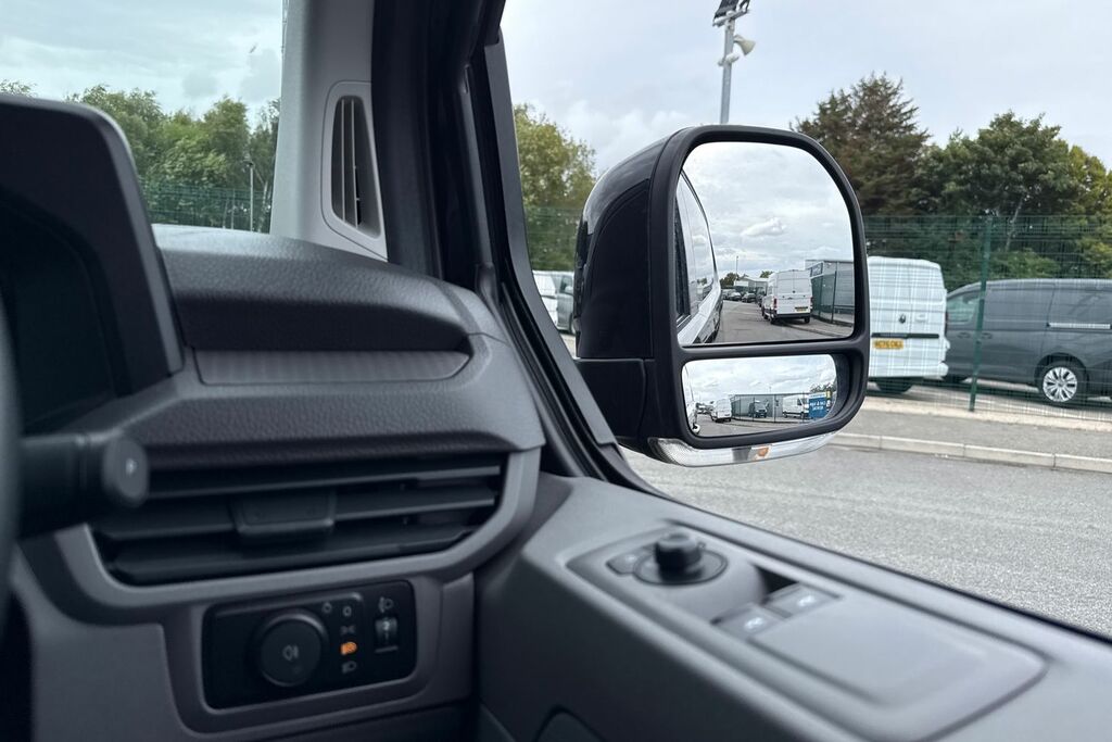 Volkswagen Transporter Commerce Pro #20