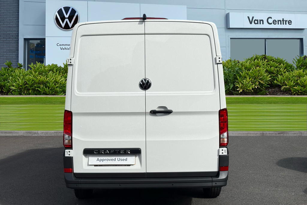 Volkswagen Crafter 2.0 Tdi 140Ps Commerce Business Low Roof Van White #4