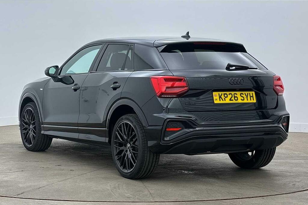 Audi Q2 Black Edition 35 Tfsi 150 Ps S Tronic Black #3