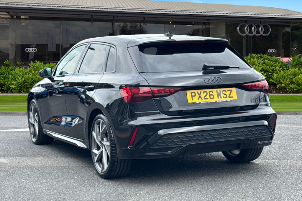 Audi A3 Black Edition Tdi 150 Ps S Tronic PX26WSZ Black #2