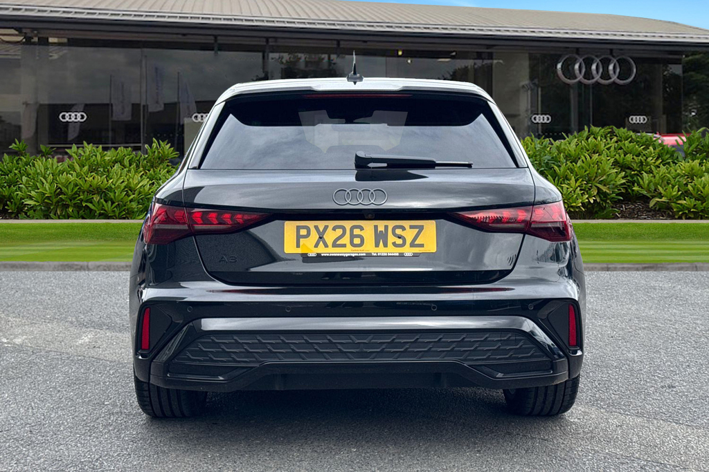 Audi A3 Black Edition Tdi 150 Ps S Tronic PX26WSZ Black #4