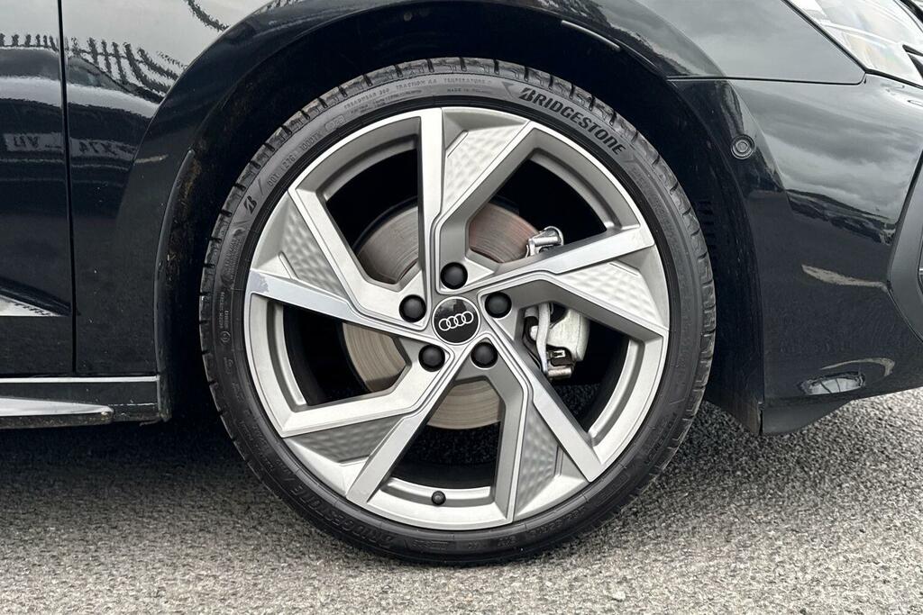 Audi A3 2.0 Tdi 150 Black Edition S Tronic Black #6