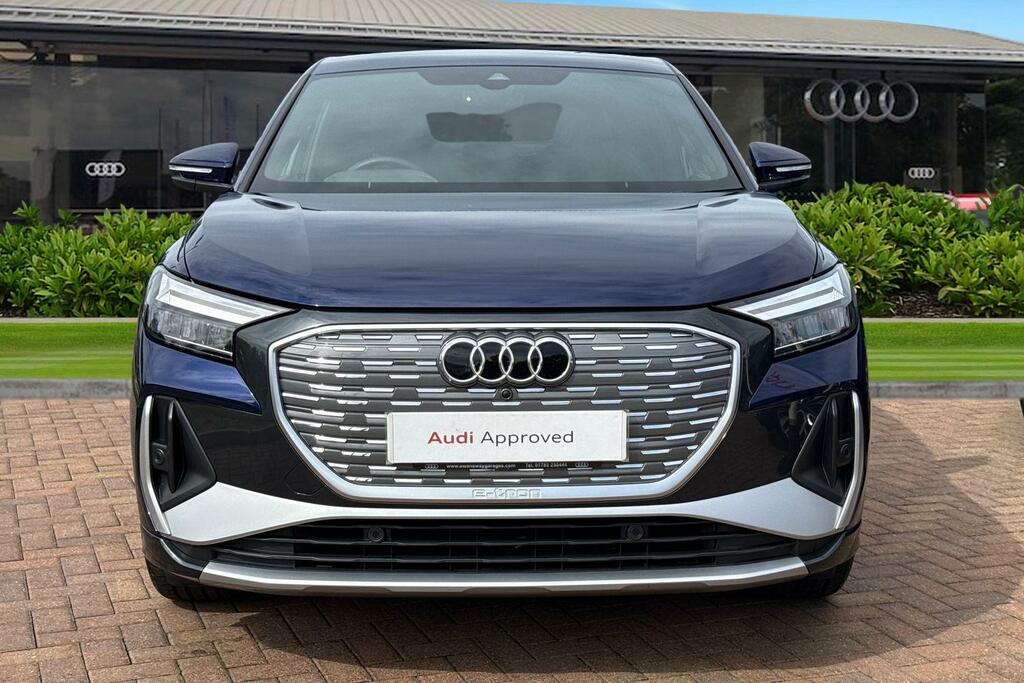 Audi Q4 E Tron S Line 40 150,00 Kw Blue #5