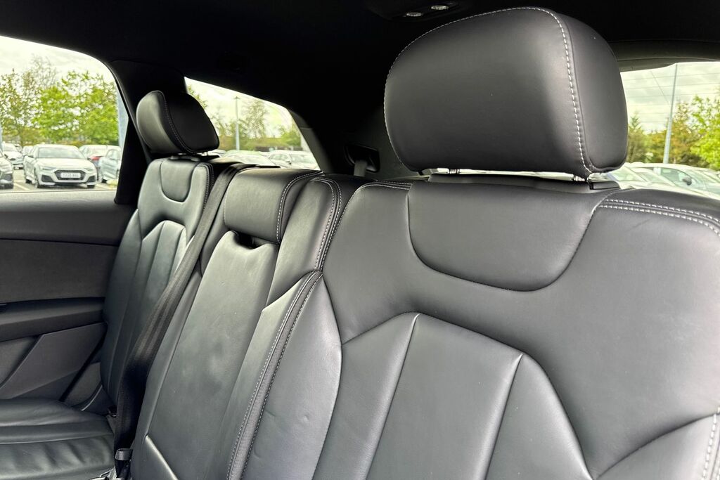 Audi Q7 Tdi Quattro S Line White #18