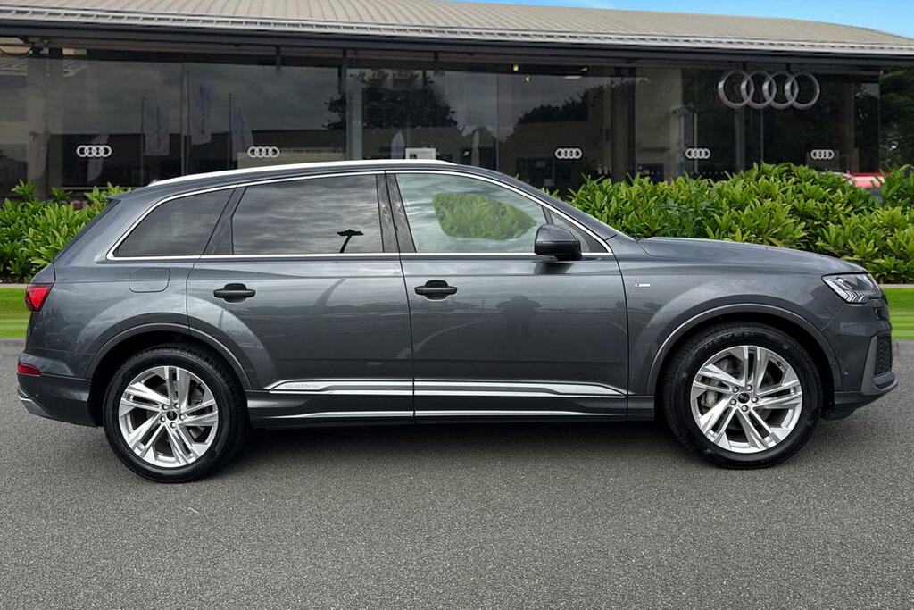 Audi Q7 My23.5 S Line 45 Tdi Quattro 231 Ps Tiptronic Grey #3