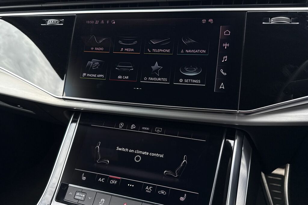 Audi Q7 Tdi Quattro S Line White #29