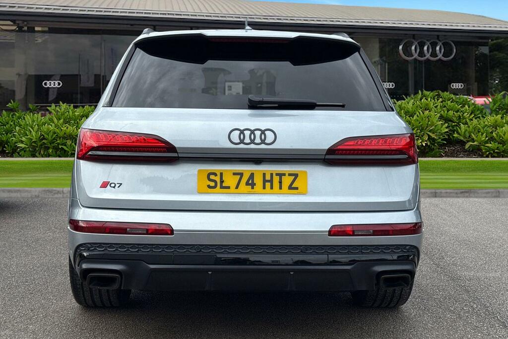 Audi Q7 Suv Black Edition 50 Tdi Quattro 286 Ps Tiptronic Silver #4