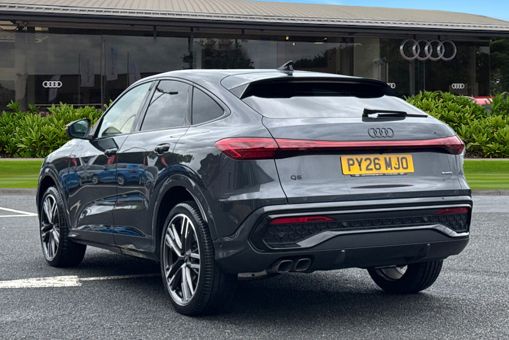 Audi Q5 Edition 1 Tdi Quattro 204 Ps S Tronic Grey #2