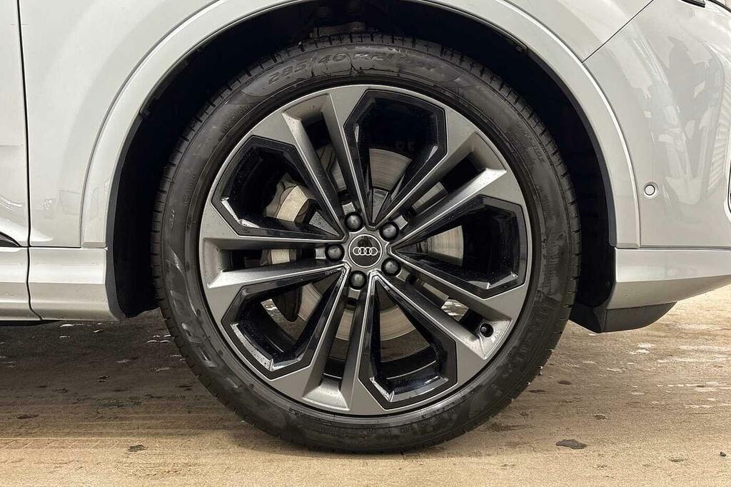 Audi Q7 3.0 Tfsi V6 Black #12