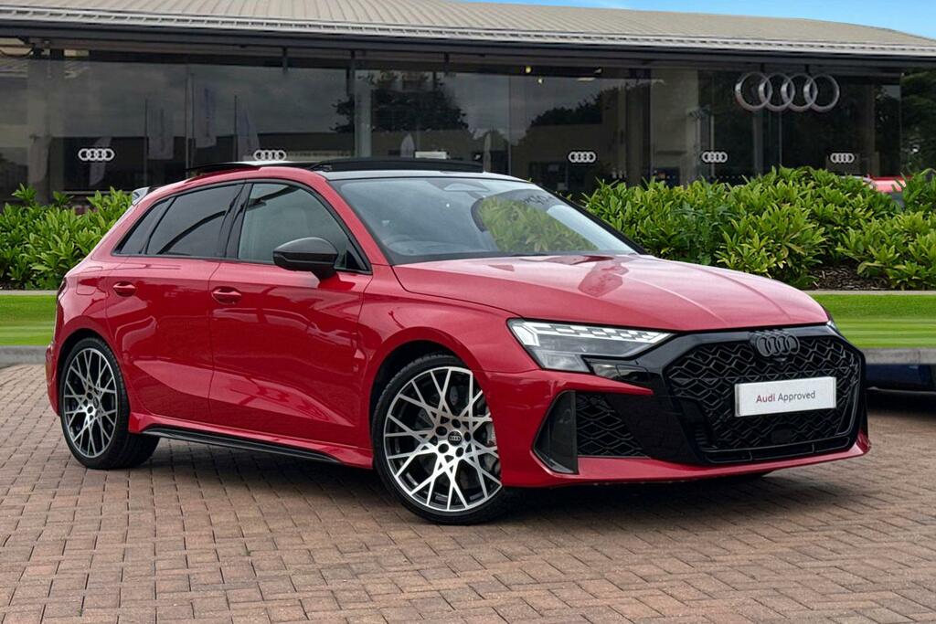 Audi RS3 3 Carbon Vorsprung 400 Ps S Tronic Red