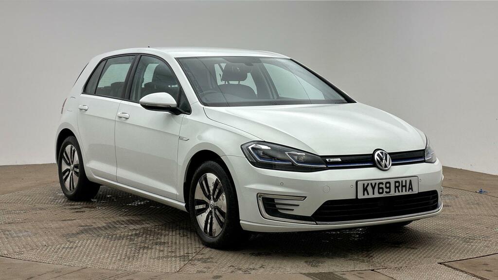 Volkswagen e-Golf 35.8Kwh E-golf White