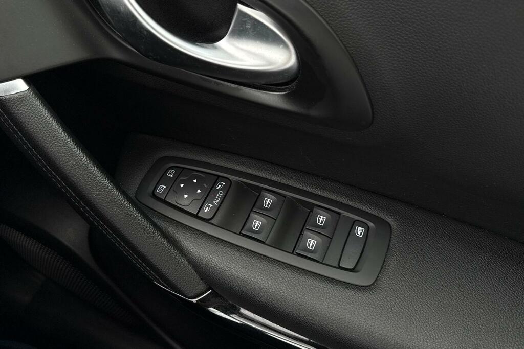 Renault Kadjar Kadjar Iconic Tce Black #17