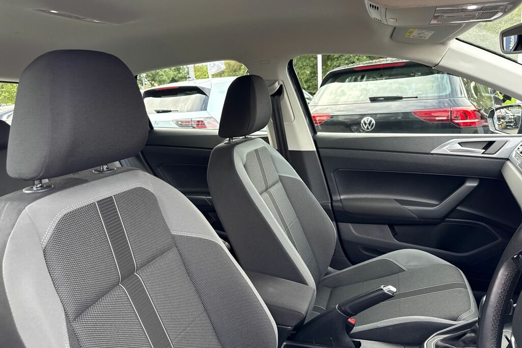 Volkswagen Polo Hatchback White #23