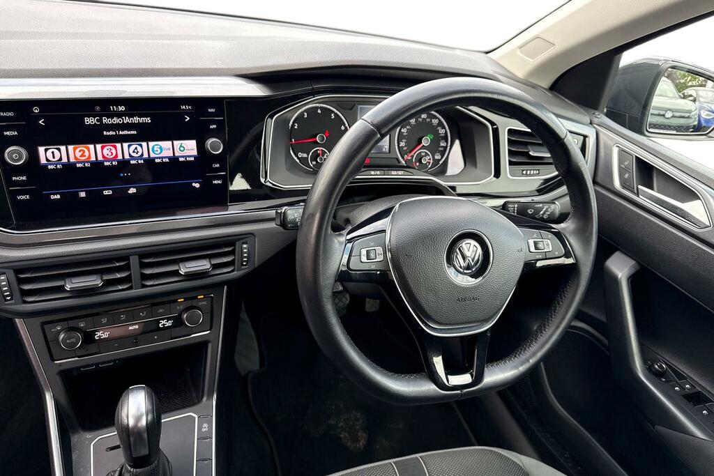 Volkswagen Polo Hatchback White #17