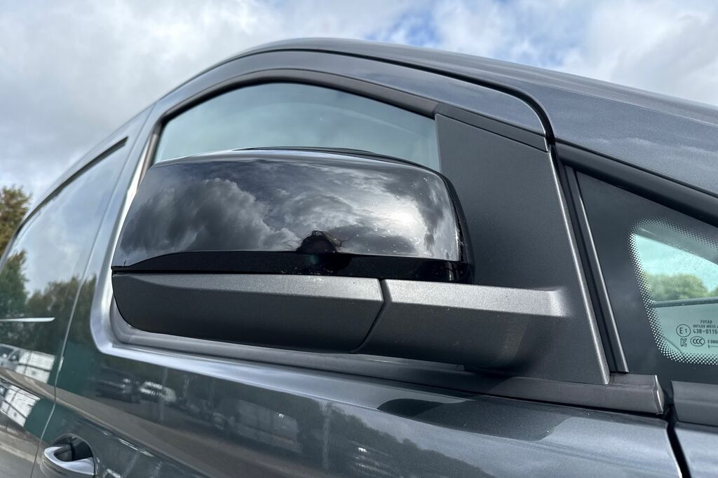 Volkswagen Caddy 2.0 Tdi 102Ps Commerce Van Businesstech Pack Silver #25