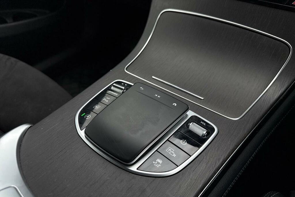 Mercedes-Benz GLC Class Red #19