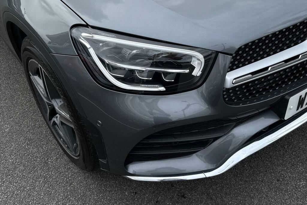 Mercedes-Benz GLC Class Red #24