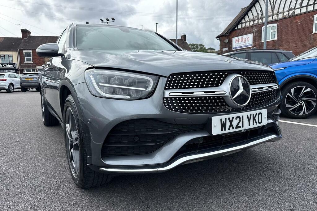 Mercedes-Benz GLC Class Red #16